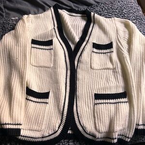Black and white cardigan sweater with pockets #cardigan